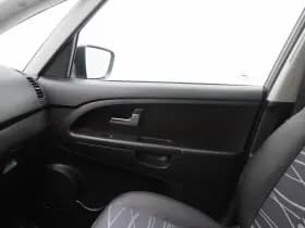 Kia Venga 1.4 CVVT Summer Edition thumbnail 29