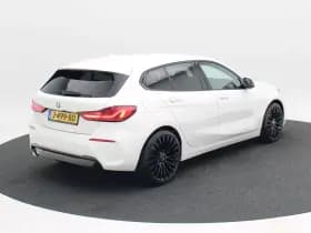 BMW 1-serie 118i 140 Pk High Executive Edition thumbnail 2