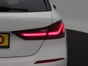 BMW 1-serie 118i 140 Pk High Executive Edition thumbnail 14