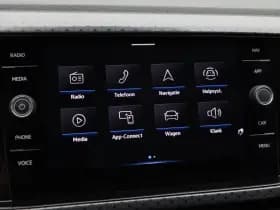 Volkswagen T-Cross 1.5 TSi 150 Pk Automaat R-Line thumbnail 24