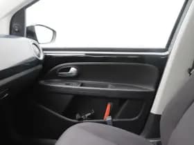 Volkswagen Up! 1.0 thumbnail 21