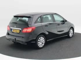Mercedes-Benz B-klasse 180 Ambition Automaat thumbnail 2