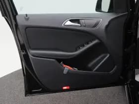 Mercedes-Benz B-klasse 180 Ambition Automaat thumbnail 16