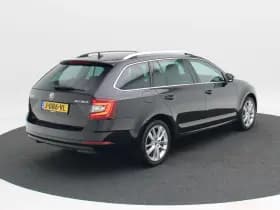 Skoda Octavia Combi 1.0 TSi 115 Pk Business Edition Plus thumbnail 2