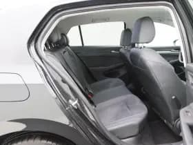 Volkswagen Golf 1.5 eHybrid 204 Pk Style Edition thumbnail 14