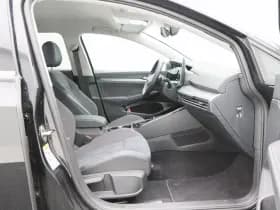 Volkswagen Golf 1.5 eHybrid 204 Pk Style Edition thumbnail 16