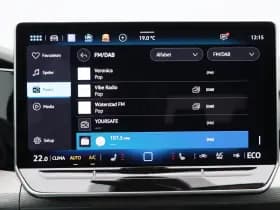 Volkswagen Golf thumbnail 25