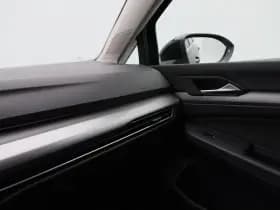 Volkswagen Golf thumbnail 31