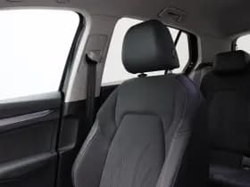 Volkswagen Golf thumbnail 33