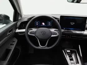 Volkswagen Golf thumbnail 35