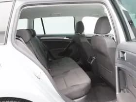 Volkswagen Golf thumbnail 35