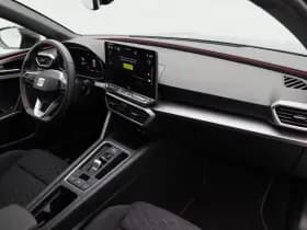 SEAT Leon Sportstourer thumbnail 40