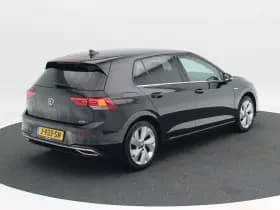 Volkswagen Golf 1.5 eTSi 150 Pk Automaat Style thumbnail 2