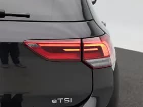 Volkswagen Golf thumbnail 13