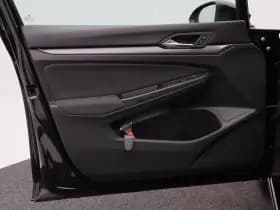 Volkswagen Golf thumbnail 17