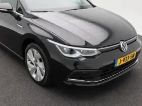 Volkswagen Golf thumbnail 10