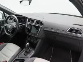 Volkswagen Tiguan 1.5 TSi 150 Pk Automaat Highline Business R-Line thumbnail 16