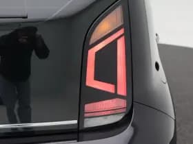 Volkswagen Up! 1.0 BMT high up! Automaat thumbnail 14