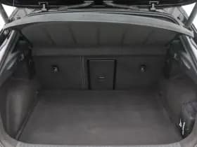 CUPRA Formentor 1.4 e-Hybrid 204 Pk Essential thumbnail 17