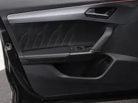 CUPRA Formentor 1.4 e-Hybrid 204 Pk Essential thumbnail 19