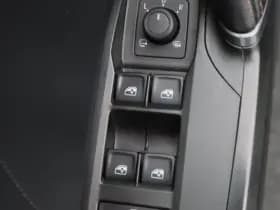 CUPRA Formentor 1.4 e-Hybrid 204 Pk Essential thumbnail 20