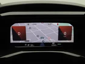 Volkswagen Multivan thumbnail 24