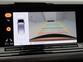 Volkswagen Multivan thumbnail 32