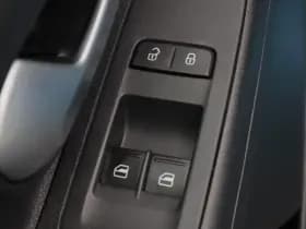 Volkswagen Up! thumbnail 16