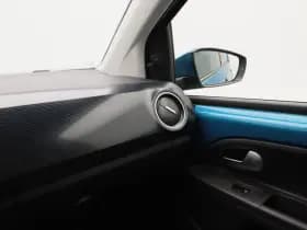 Volkswagen Up! thumbnail 22