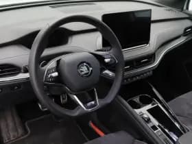 Skoda Enyaq iV 80 Sportline 204 Pk thumbnail 3