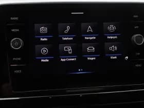 Volkswagen T-Roc 1.5 TSi R-Line Business+ 150 Pk Automaat thumbnail 9