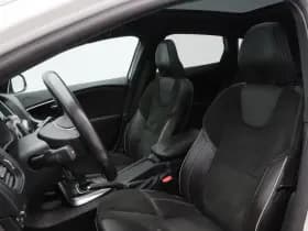 Volvo V40 thumbnail 17