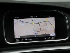 Volvo V40 thumbnail 24