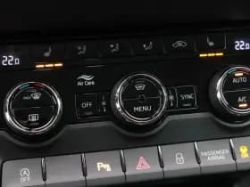 Skoda Karoq 1.5 TSi 150 Pk Automaat Business Edition Plus thumbnail 9