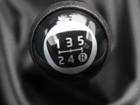 Volkswagen Up! 1.0 high up! BlueMotion thumbnail 11