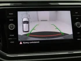 Volkswagen T-Roc thumbnail 29