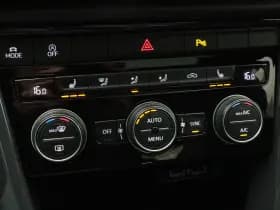 Volkswagen T-Roc thumbnail 30