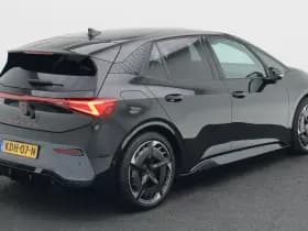 CUPRA Born Business 231 Pk 82 kWh thumbnail 2