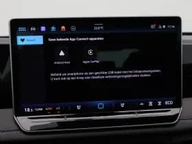 Volkswagen Tiguan thumbnail 32