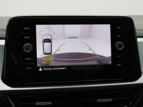 Volkswagen T-Roc thumbnail 25