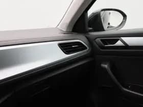 Volkswagen T-Roc thumbnail 28