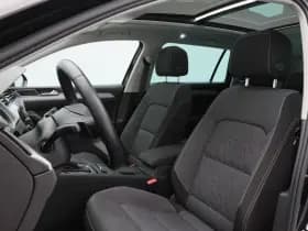 Volkswagen Passat thumbnail 19