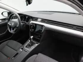 Volkswagen Passat thumbnail 40