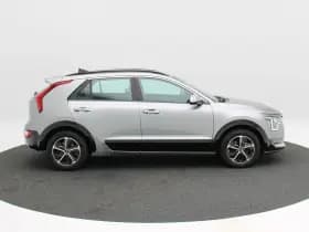 Kia Niro 1.6 GDi 141 Pk Hybrid DynamicLine thumbnail 6