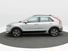 Kia Niro 1.6 GDi 141 Pk Hybrid DynamicLine thumbnail 7