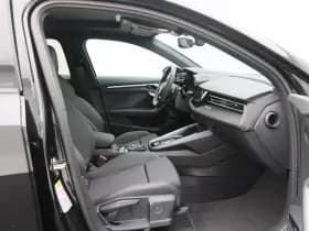 Audi A3 Sportback 45 TFSi e 245 Pk S-Line Competition thumbnail 18