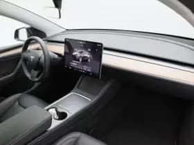 Tesla Model Y RWD 58 kWh 238 Pk thumbnail 13