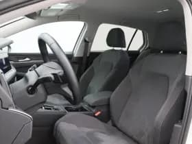 Volkswagen Golf thumbnail 17