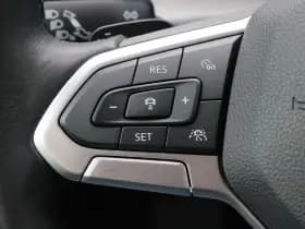 Volkswagen Golf thumbnail 20