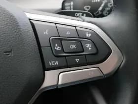 Volkswagen Golf thumbnail 21